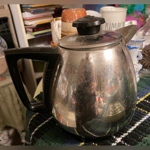 Vintage Saladmaster  Percolator 10 Cup Coffee Maker has cord but no inside parts